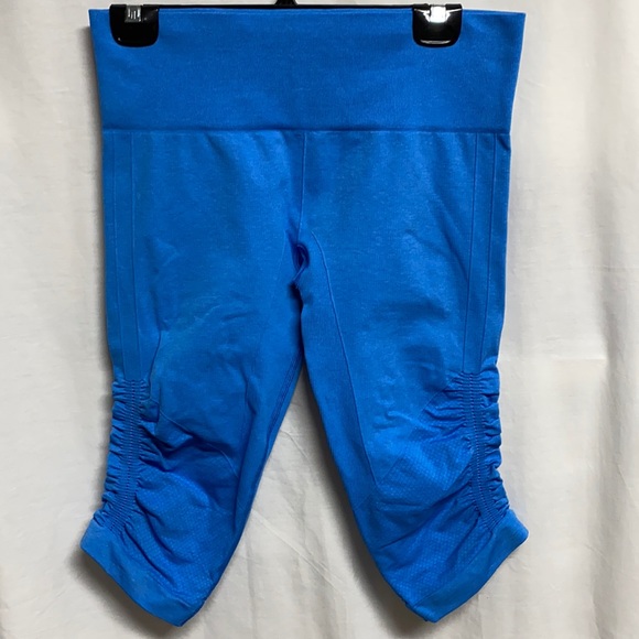 Lululemon In The Flow Crop Legging Size 10 - Picture 2 of 7